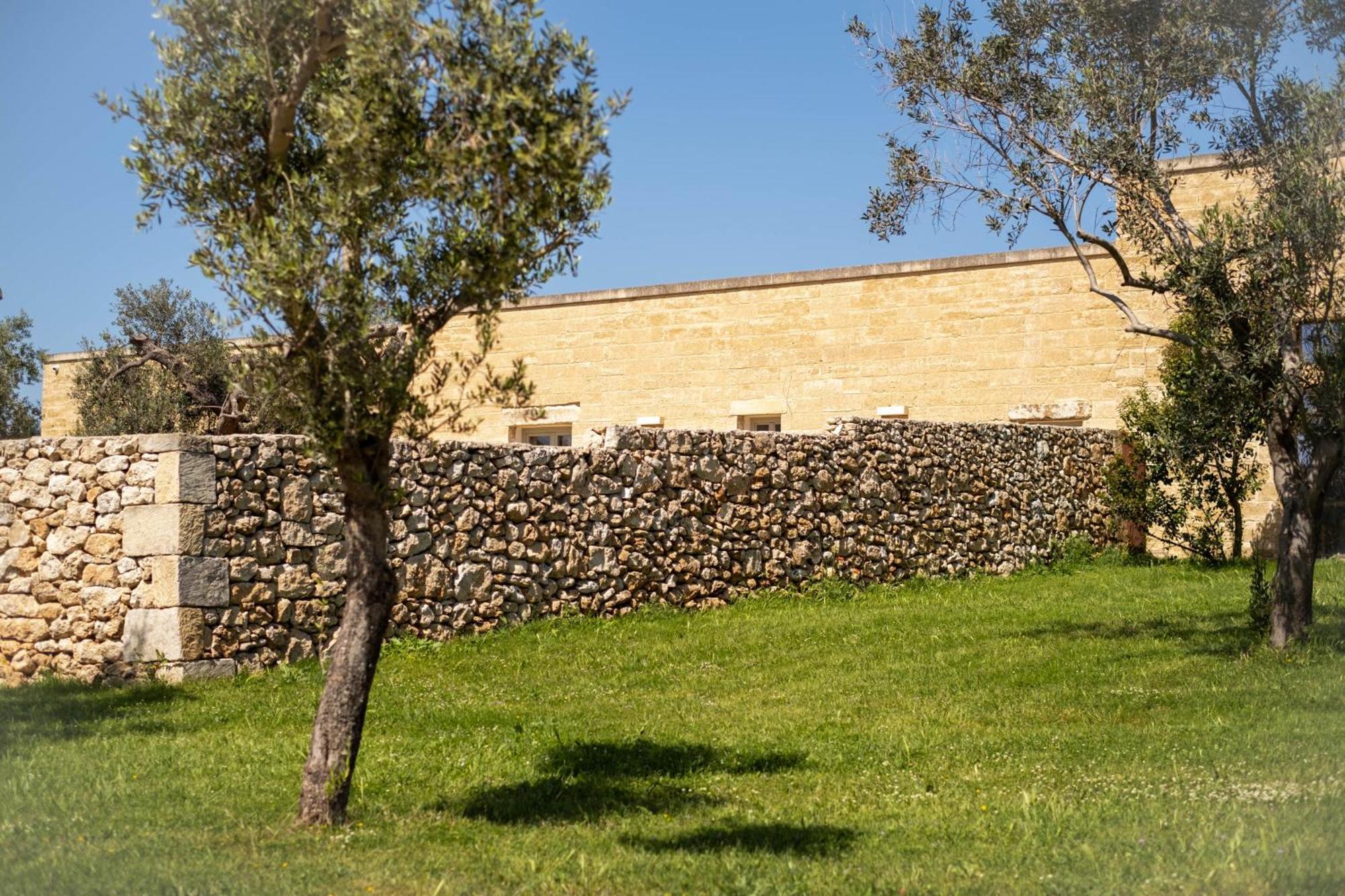 Secolario Masseria Del Viverbene Palmariggi Exterior foto